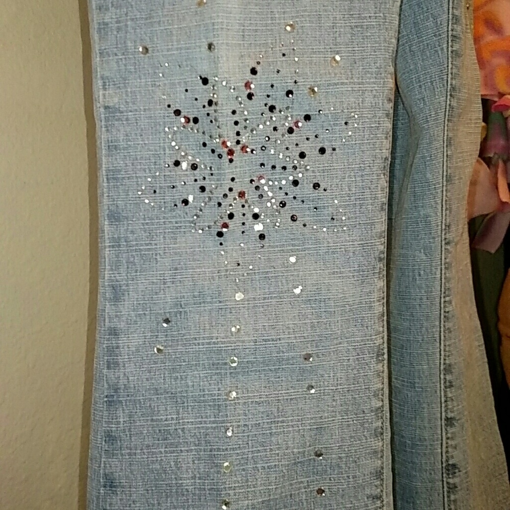 L.A. Blues Stretch Rhinestone Jeans - Picture 3 of 5